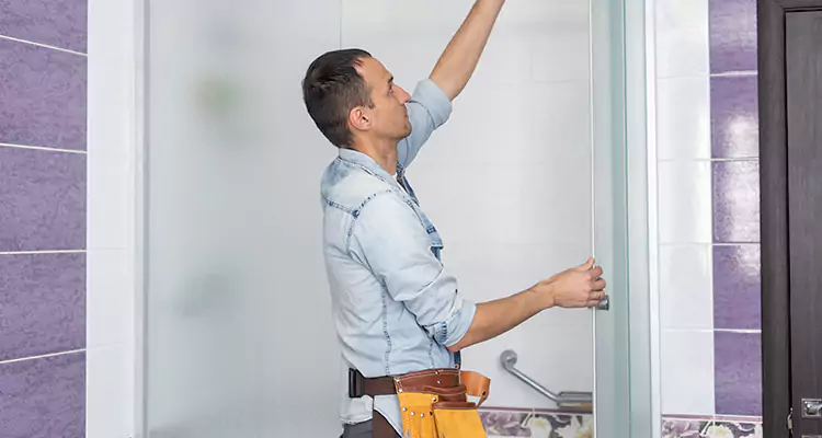 Glass Sliding Door Repair Near You in ⁣ Temple Terrace, FL