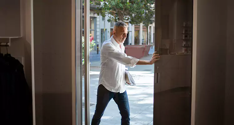 Reliable Pella Patio Door Repair Services for Opening Issues in Temple Terrace, FL